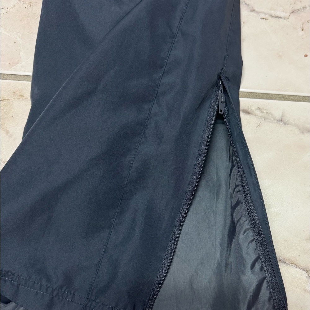 Grey Reebok track pants - Picture 4 of 4